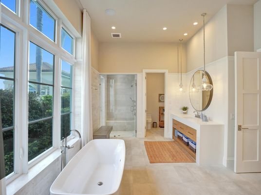 Bathroom, Free Standing Baths, Glass Shower, Interior, Pendant Lights, Recessed Lighting