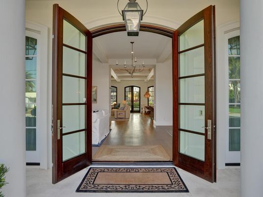 Chandelier, Interior, Wood Texture Flooring