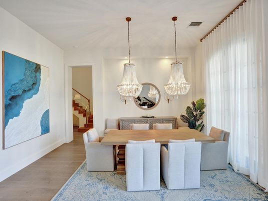 Chandelier, Dining room, Interior, Recessed Lighting, Wood Texture Flooring