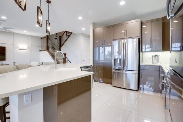 Interior, Kitchen, Pendant Lights, Recessed Lighting, Stainless Steel Appliances