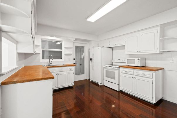 Interior, Kitchen, Wood Texture Flooring