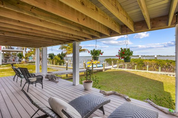 Backyard, Exterior, Water