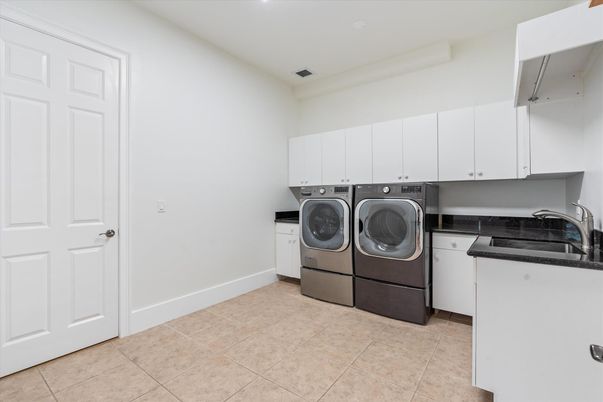 Interior, Recessed Lighting, Washer