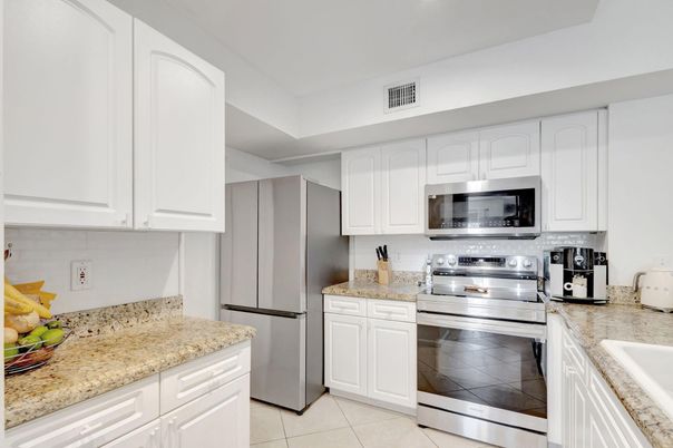 Interior, Kitchen, Stainless Steel Appliances