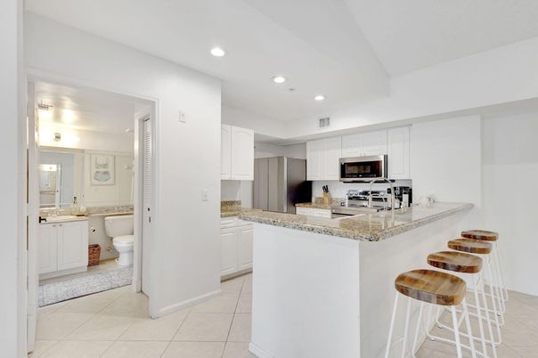 Bathroom, Interior, Kitchen, Recessed Lighting