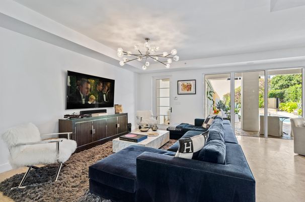 Interior, Living room, Pendant Lights