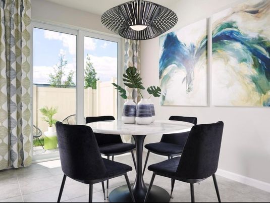 Dining room, Interior