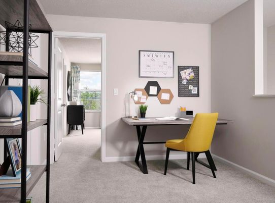 Home Office, Interior