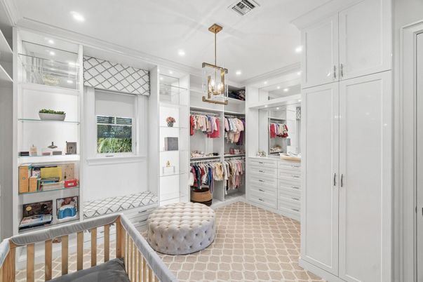 Interior, Pendant Lights, Recessed Lighting, Walk-in Closets