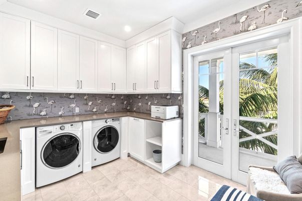 Interior, Recessed Lighting, Washer