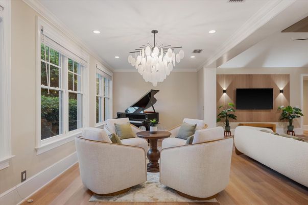 Chandelier, Interior, Living room, Piano, Recessed Lighting, Wood Texture Flooring
