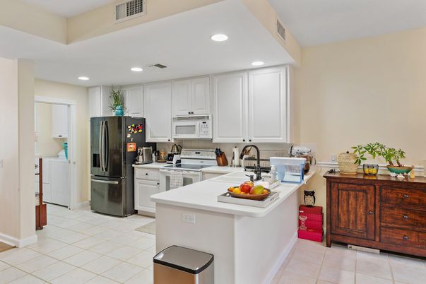Interior, Kitchen, Recessed Lighting