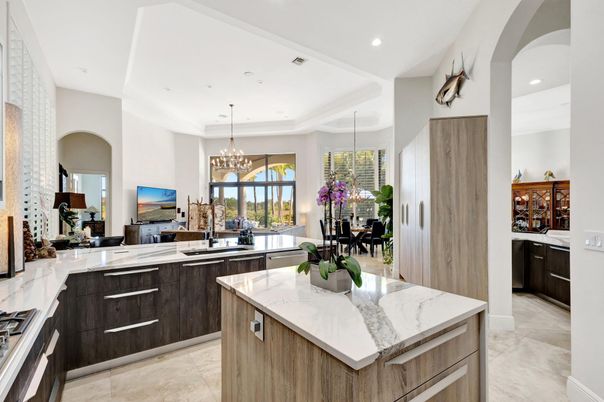 Chandelier, Dining room, Interior, Kitchen, Pendant Lights, Recessed Lighting