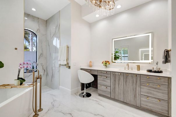 Bathroom, Interior, Marble, Marble Walls, Recessed Lighting