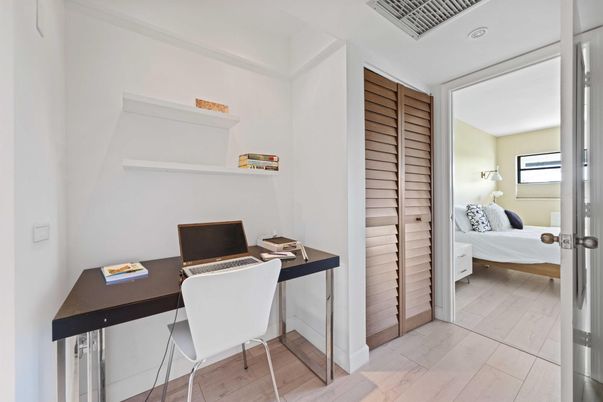 Bedroom, Home Office, Interior, Wood Texture Flooring