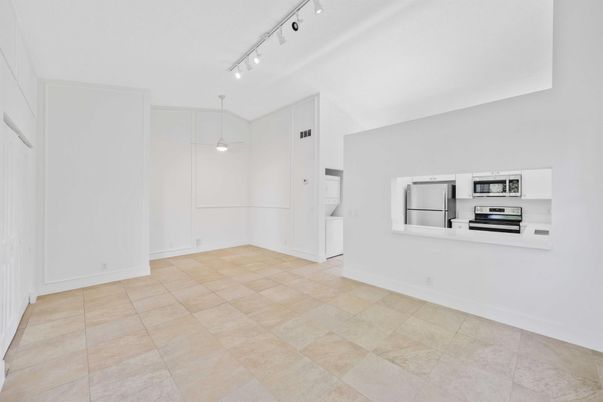 Empty room, Interior, Kitchen, Pendant Lights, Stainless Steel Appliances