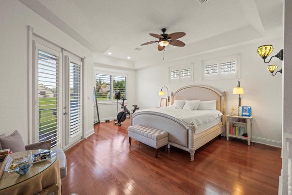 Bedroom, Fitness Equipment, Interior, Recessed Lighting, Wood Texture Flooring