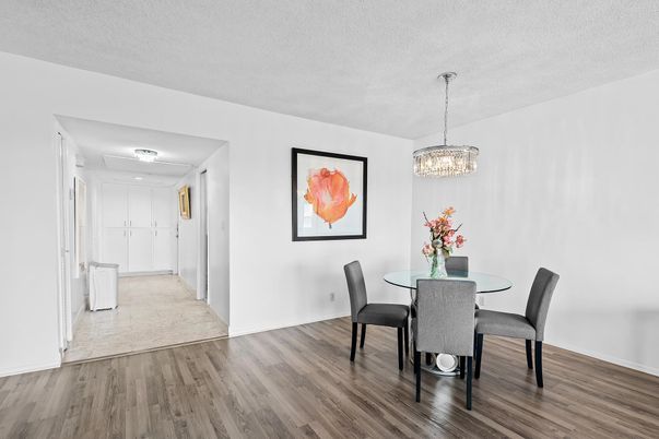 Chandelier, Dining room, Interior, Pendant Lights, Wood Texture Flooring