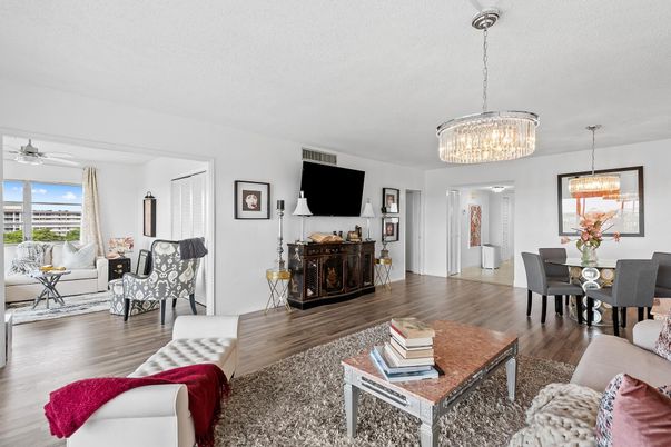 Chandelier, Dining room, Interior, Living room, Wood Texture Flooring