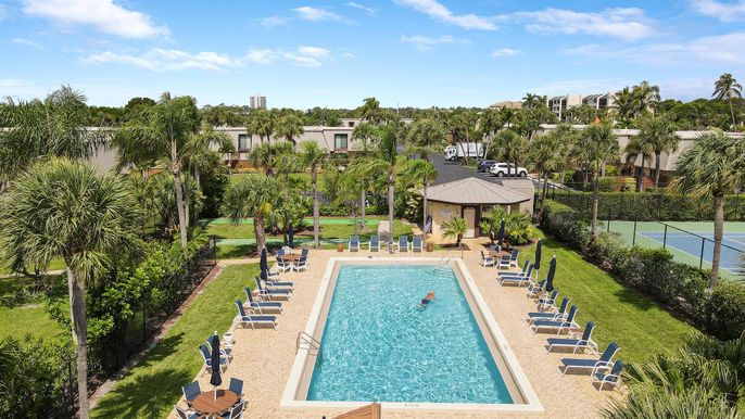 Exterior, Pool, Tennis Courts
