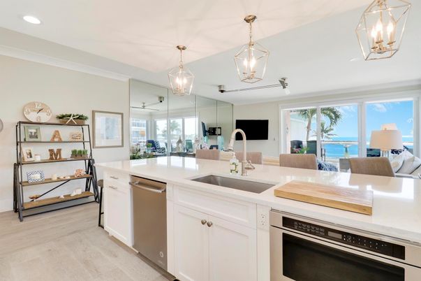 Interior, Kitchen, Pendant Lights, Recessed Lighting, Water, Wood Texture Flooring