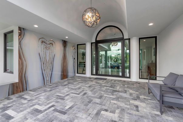Empty room, Interior, Pendant Lights, Recessed Lighting