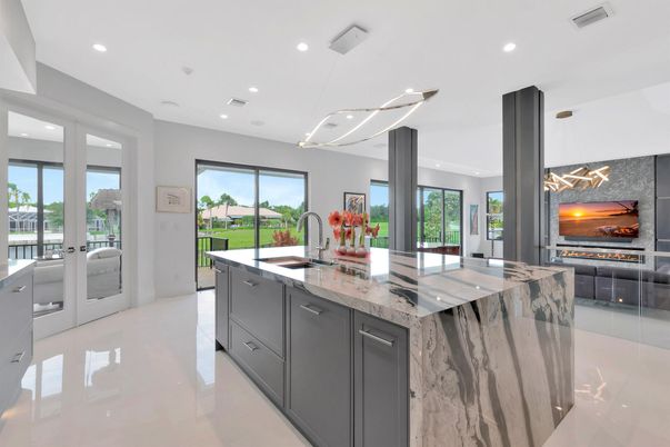 Interior, Kitchen, Pendant Lights, Recessed Lighting, Stainless Steel Appliances