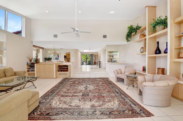 Chandelier, Interior, Recessed Lighting