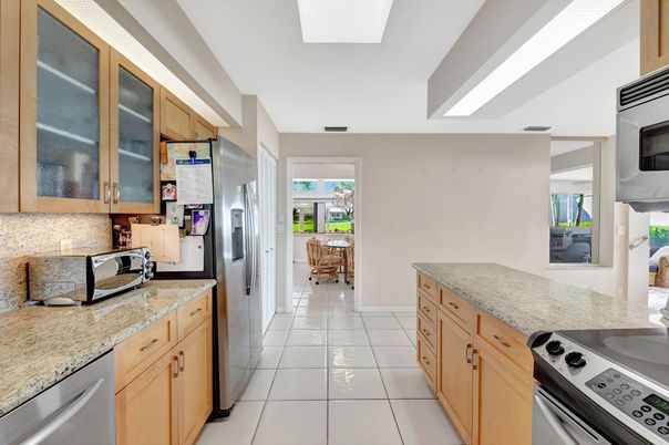 Interior, Kitchen, Stainless Steel Appliances