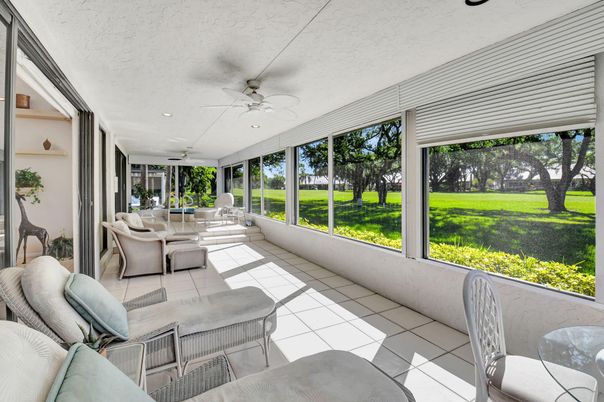 Interior, Living room, Recessed Lighting, Sun Room