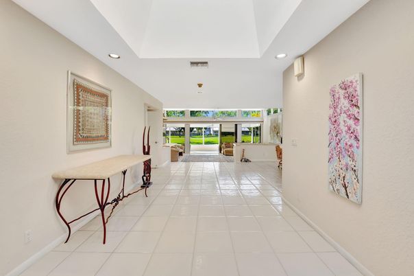 Interior, Recessed Lighting