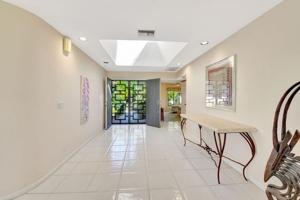 Interior, Recessed Lighting