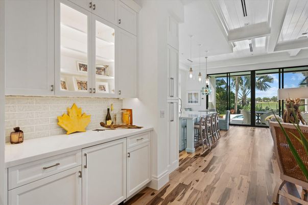 Dining room, Interior, Kitchen, Pendant Lights, Wood Texture Flooring
