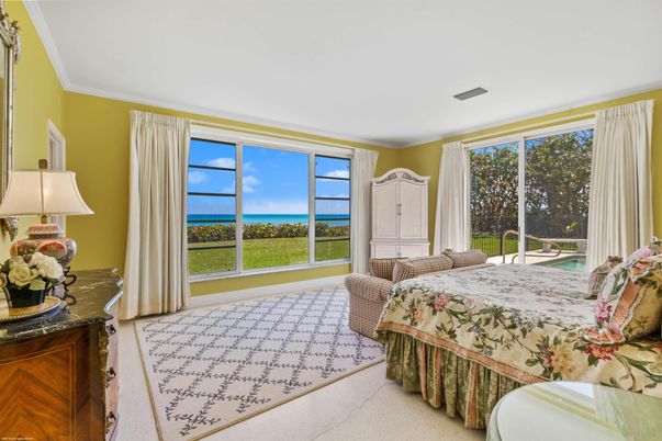 Bedroom, Interior, Water