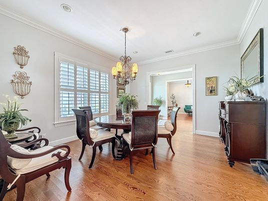 Chandelier, Dining room, Interior, Recessed Lighting, Wood Texture Flooring