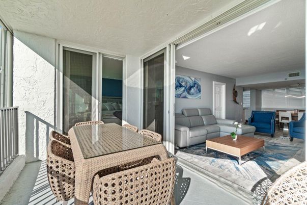Exterior, Interior, Living room