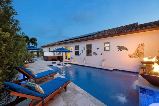 Exterior, Pool, Solar Panels