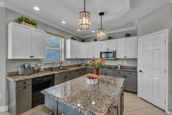 Interior, Kitchen, Pendant Lights, Recessed Lighting