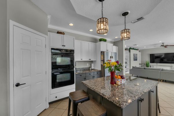 Interior, Kitchen, Living room, Pendant Lights, Recessed Lighting