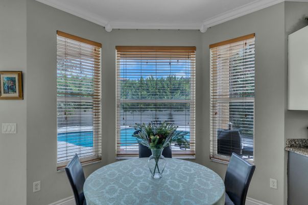 Dining room, Interior