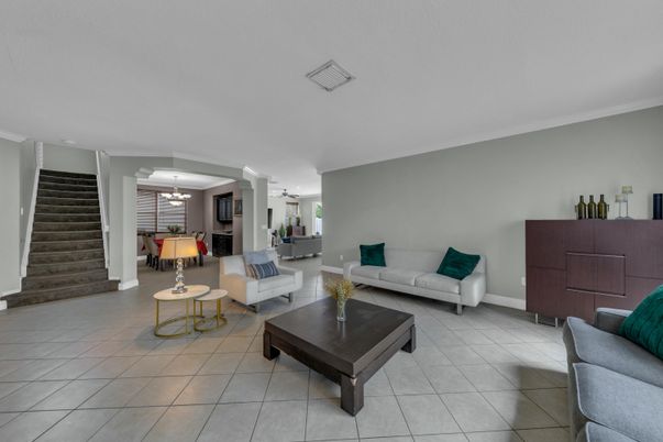 Dining room, Interior, Living room, Pendant Lights