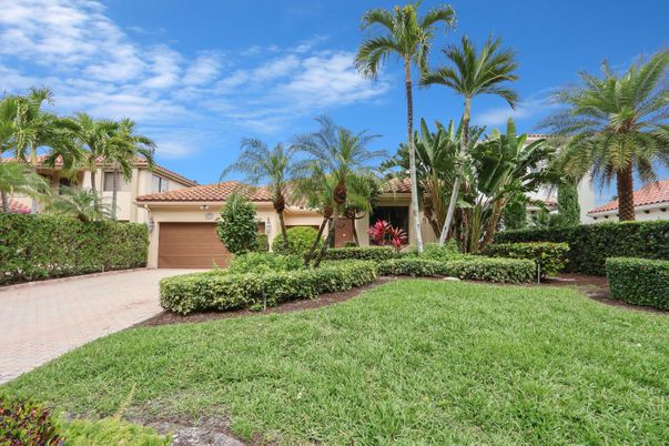Attached, Backyard, Exterior, Facade, Mediterranean