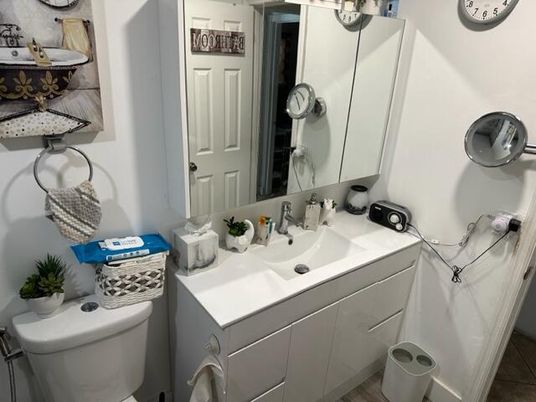 Bathroom, Interior