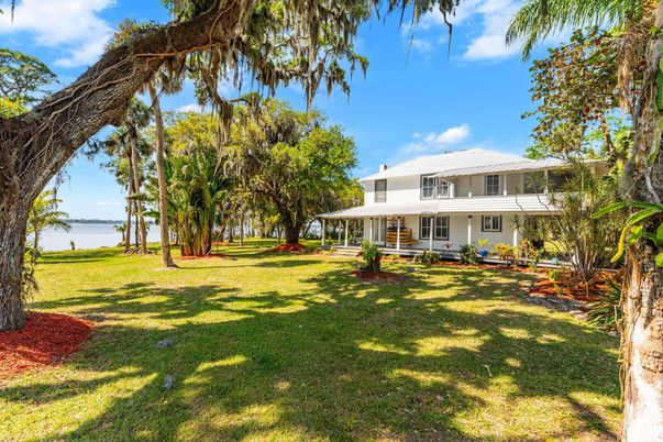 Backyard, Exterior, Water