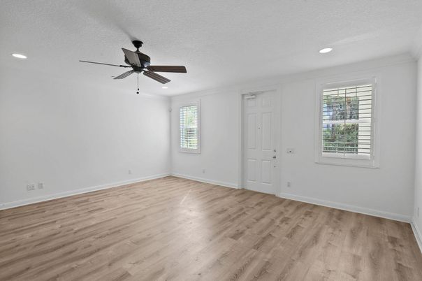 Empty room, Interior, Recessed Lighting, Wood Texture Flooring