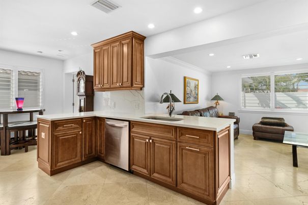 Dining room, Interior, Kitchen, Recessed Lighting
