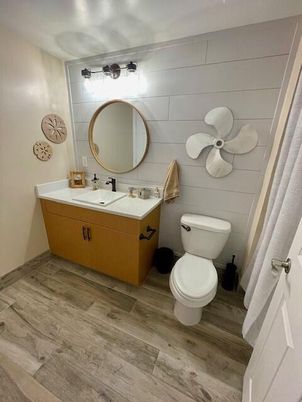 Bathroom, Dual Sink Vanities, Interior, Wood Texture Flooring