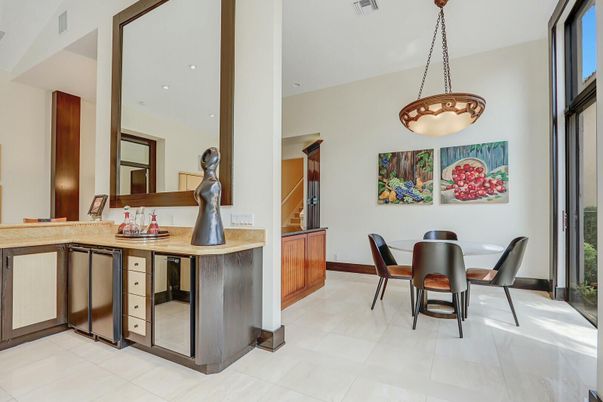Dining room, Interior, Pendant Lights, Recessed Lighting