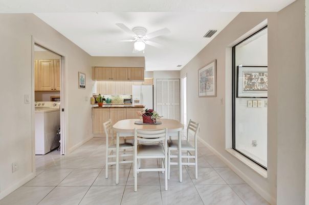 Dining room, Interior, Kitchen