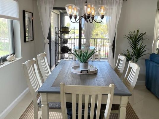 Chandelier, Dining room, Interior